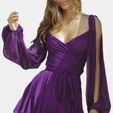 Skylar Vestido Mini con Escote en V Elegante y Mangas Ligeras para un Look Sofisticado