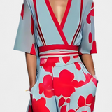 Vestido Daphne Envoltura Floral con Estilo Atemporal y Elegancia