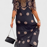 Cathy Vestido de Verano Elegante de Malla con Detallado Hueco y Corte Suelto Perfecto para Estilo y Comodidad
