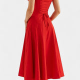 Elegante vestido midi en línea A con corsé para un estilo sofisticado