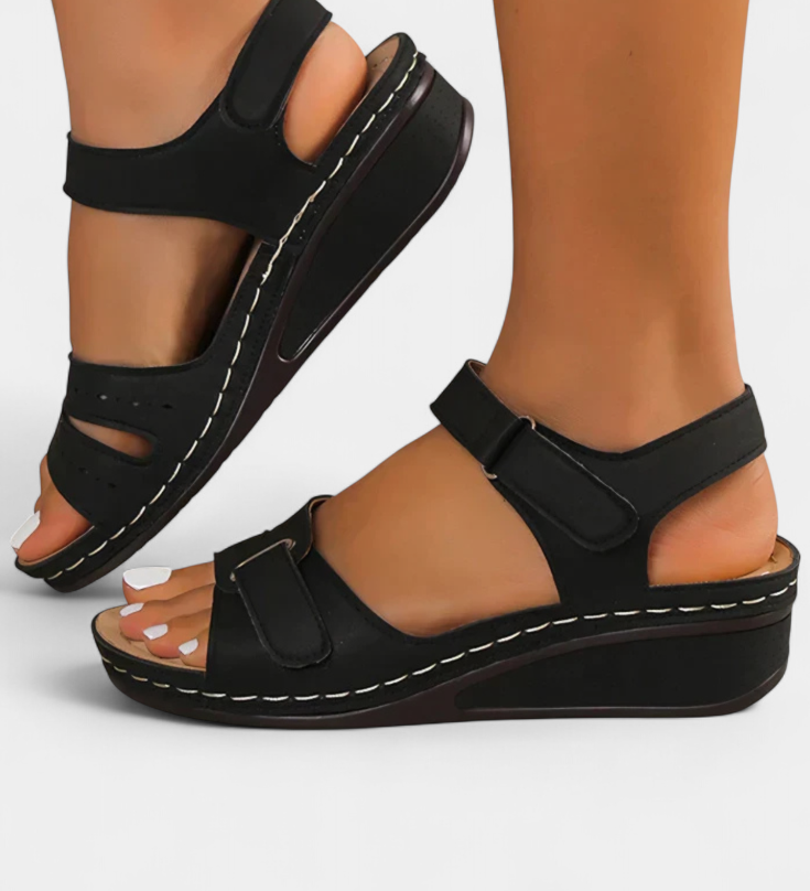 Sandalias Elegantes Jenna con Tiras y Hebilla Ajustable para un estilo sofisticado