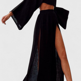 Conjunto de dos piezas Martha con falda de abertura alta para un estilo elegante y moderno