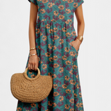 Vestido Floral Chic Yuridia con Silueta Flowy para un Look Elegante y Atractivo