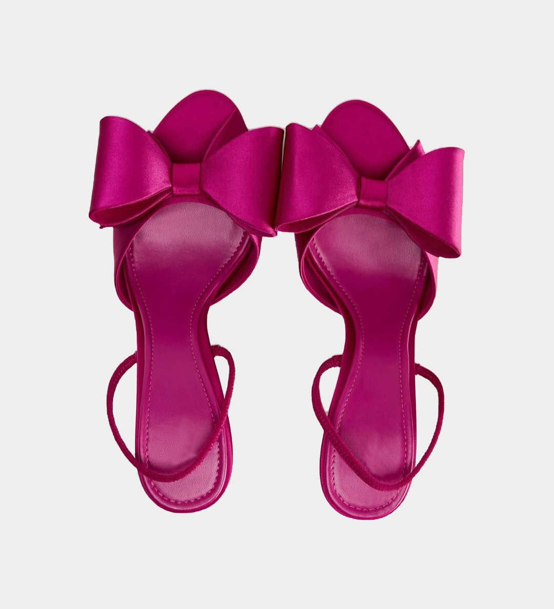 Elegantes Tacones Puntiagudos de Cuero Sintético para un Estilo Sofisticado