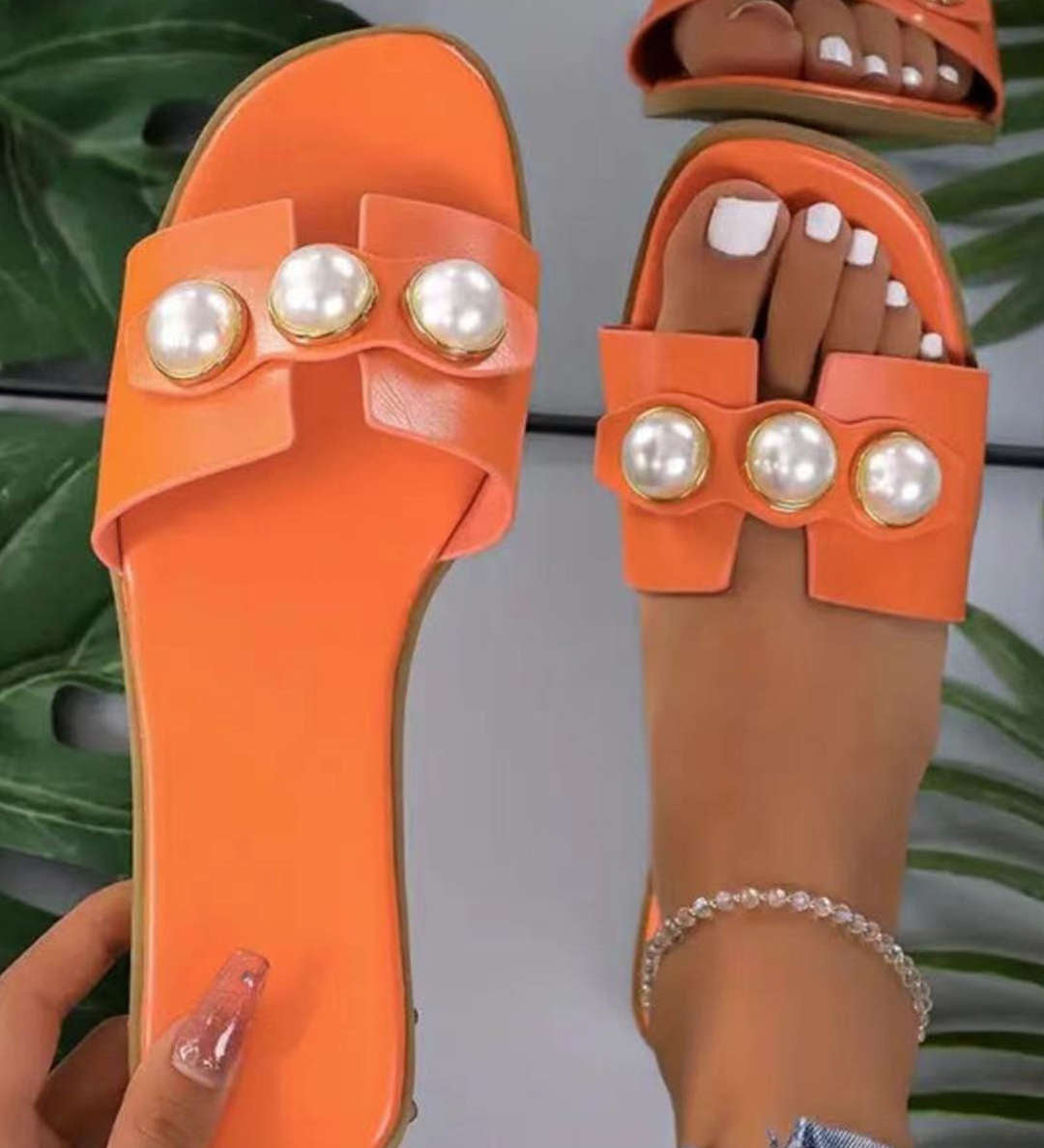 Zapatillas Planas Elegantes con Detalles de Perlas
