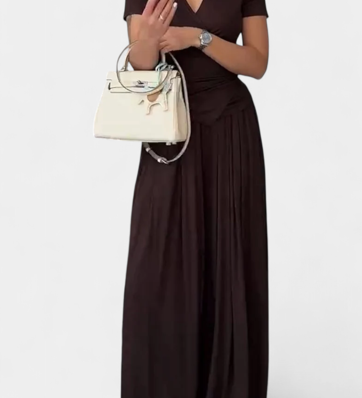 Conjunto de Dos Piezas Ruslana con Escote en V Cruzado para Máximo Comodidad