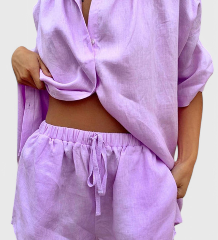 Conjunto Estilo Chic de Dos Piezas: Camisa de Botones y Pantalones Cortos con Cuerda para un Look Único