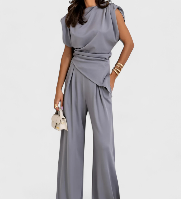 Conjunto Sofía de Hombros Asimétricos y Drapeados Elegantes