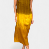 Taerra Vestido Sin Mangas de Estilo Tie-Dye en Degradé para un Look Vibrante y Moderno