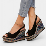 Dionisia Sandalias de Cuña con Estampado Étnico y Elegantes Correas de Ante