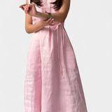 Vestido Suave sin Mangas Rosetta con Lazo Ajustable para un Look Elegante y Confortable