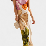 Almudena Vestido Elegante de Patchwork y Cuello Asimétrico para un Estilo Sofisticado