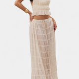 Eugenie Conjunto a Juego con Elegante Top Plisado y Falda Moderna