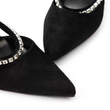 Elegantes sandalias de tacón alto con punta afilada y detalles en strass