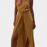 Donatila de Algodón Lavado con Aberturas Laterales y Escote Cruzado - Elegancia y Comodidad en tu Estilo