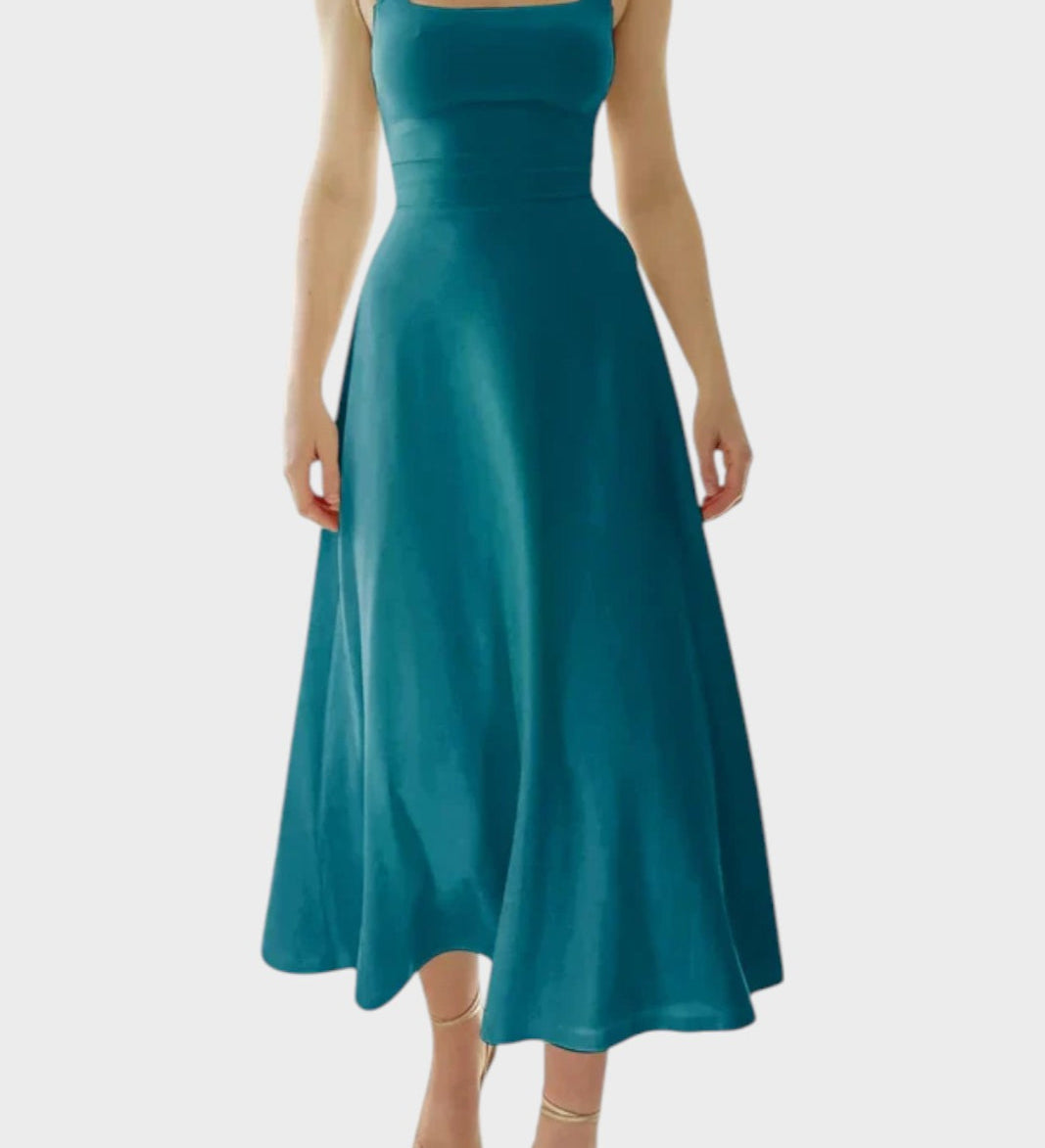Lys Vestido de Tirantes con Corte Entallado, Estilo Elegante y Sofisticado
