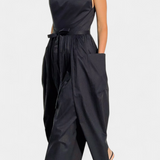 Vestido Largo Sin Tirantes con Cordones Laterales Ajustables para un Look Elegante y Estilizado