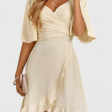 Vestido Mini Fruncido Elegante Dosha Para un Look Sofisticado