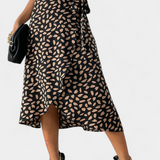 Camila Falda Envolvente Boho con Diseño Asimétrico y Estampados Únicos