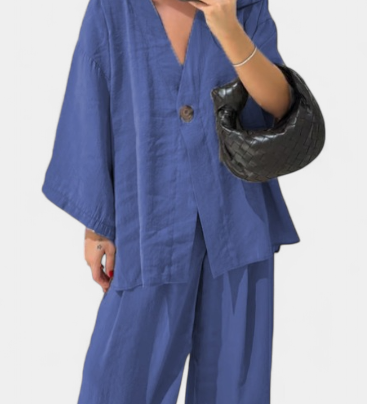 Eli Conjunto Oversize Moderno con Top de Cuello en V y Pantalón Recto para un Estilo Casual y Elegante