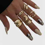 Anillo de Múltiples Capas con Diseño Irregular Elegante