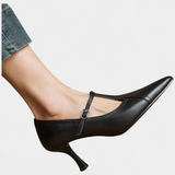 Zulema Tacones T-Bar Elegantes con Acabado Liso para un Estilo Sofisticado