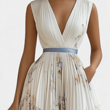 Vestido midi sin mangas Elise con hermosa estampado floral y delicado plisado