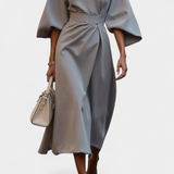 Vestido Midi Micaela con Mangas Lantern y Cintura Ceñida para un Estilo Elegante y Sofisticado