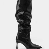 Elegantes Botas de Cuero Sintético con Pliegues y Punta Afilada para un Estilo Sofisticado