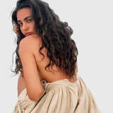 Vestido de Verano Fluido Justine con Detalles Femeninos para un Estilo Elegante