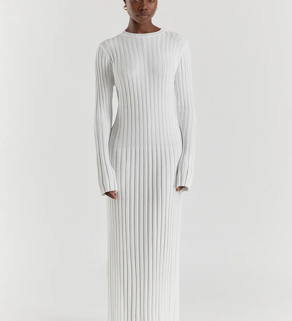 Darla Vestido de Punto Acanalado con Cinturón - Elegancia y Estilo en Cada Detalle