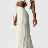 Myra - Vestido Fluido con Lazo Frontal y Detalles Cut-Outs para un Estilo Moderno y Elegante