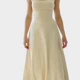 Lys Vestido de Tirantes con Corte Entallado, Estilo Elegante y Sofisticado