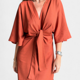 Ainhoa Vestido Casual con Nudo Frontal y Escote en V - Estilo Confort y Elegancia