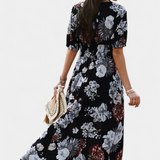 Elegante Vestido de Verano con Encantador Estampado Floral y Silueta Perfecta