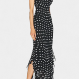 Estefanía Elegante Vestido de Gasa con Volantes y Lunares en Negro y Crema para un Estilo Sofisticado