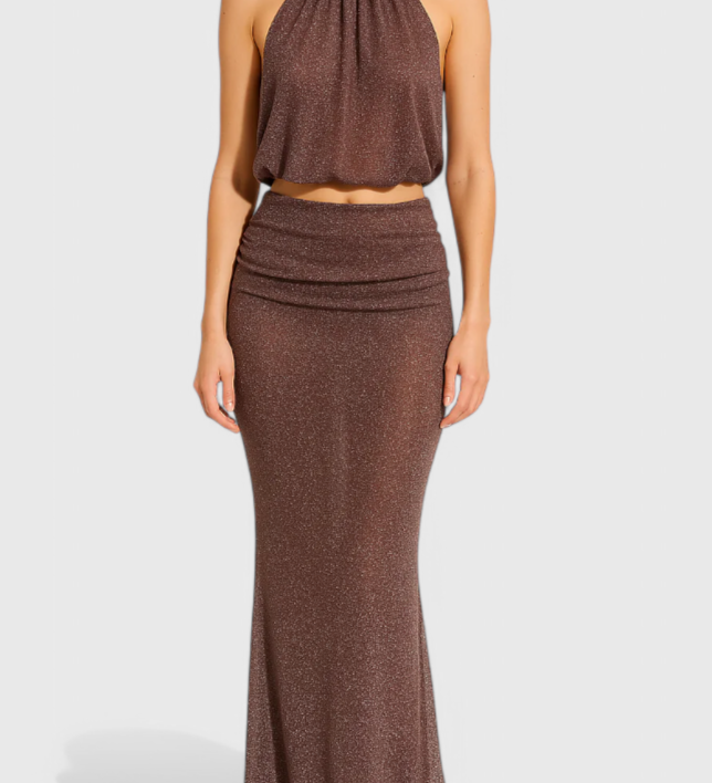 Conjunto de Dos Piezas Zhenya con Diseño Halter para un Estilo Completo