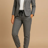 Catalina | Elegante conjunto con chaqueta y pantalón
