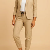 Catalina | Elegante conjunto con chaqueta y pantalón