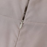 Vestido Elina de Corte Fluido con Escote en V para un Estilo Elegante y Cómodo