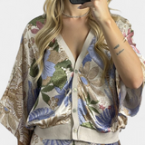 Conjunto Elegante de Blusa y Falda de Cola de Pez con Estampado Floral