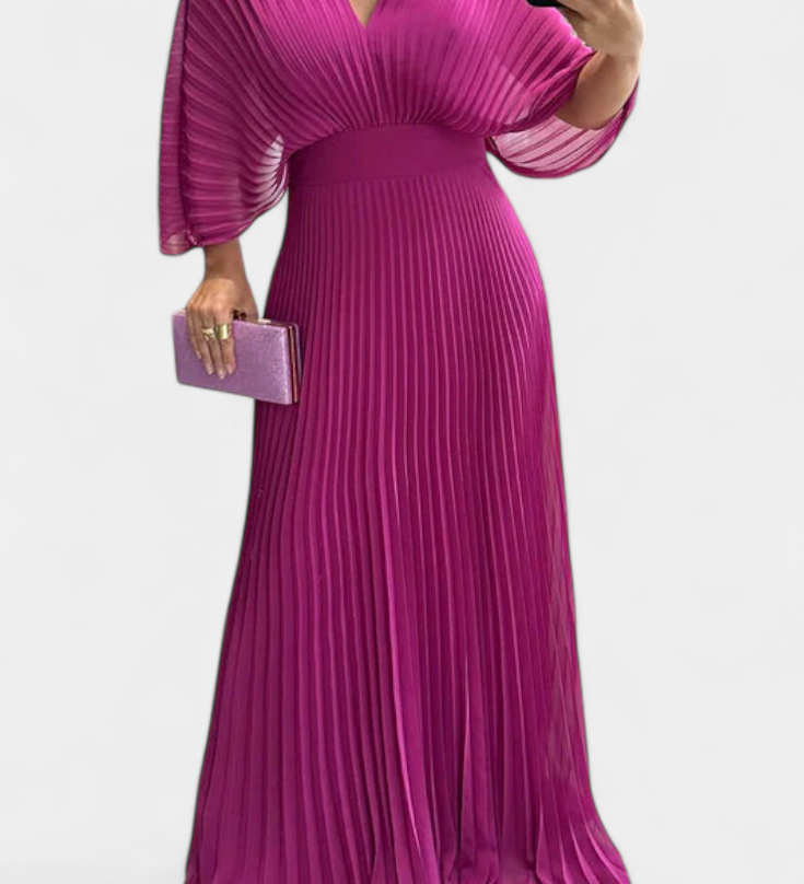Elegante vestido plisado fluido con espalda abierta para ocasiones memorables