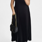 Elegante Manuela Vestido Sin Mangas con Pliegues y Cintura Alta para un Estilo Sofisticado