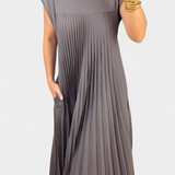 Elegante Manuela Vestido Sin Mangas con Pliegues y Cintura Alta para un Estilo Sofisticado