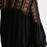Elegante Blusa de Encaje Sunwoven para un Look Sofisticado