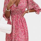 Benicia - Vestido Floral de Manga Abullonada y Dobladillo Juguetón para un look encantador