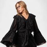 Alida Pétalo de Chifón con Lunares y Escote Volantes - Elegante Vestido Mini Ideal para Cualquier Ocasión