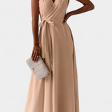 Marla – Elegante Vestido Largo con Escote en V y Corte Fluid