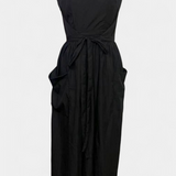 Vestido Largo Sin Tirantes con Cordones Laterales Ajustables para un Look Elegante y Estilizado