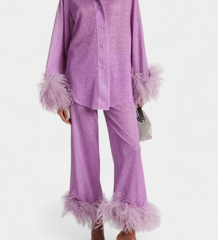 Elegante Conjunto de Dos Piezas Polina con Collar de Plumas para un Estilo Sofisticado